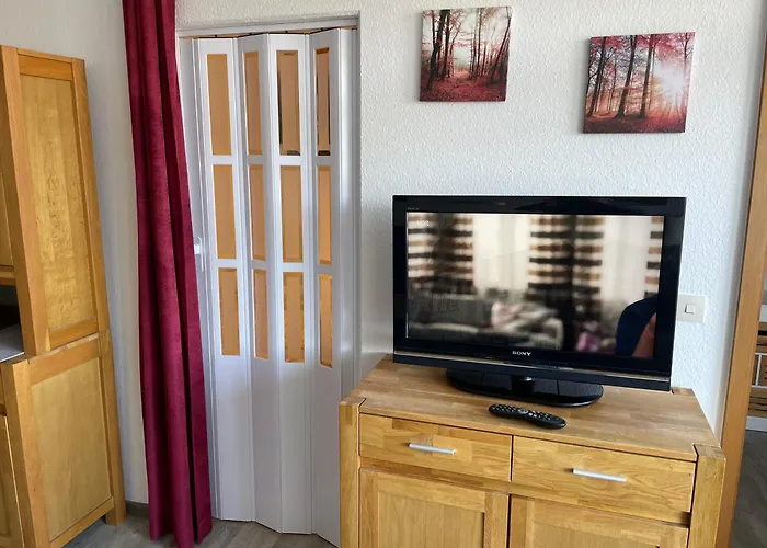 Wohnunghahnenkleeld